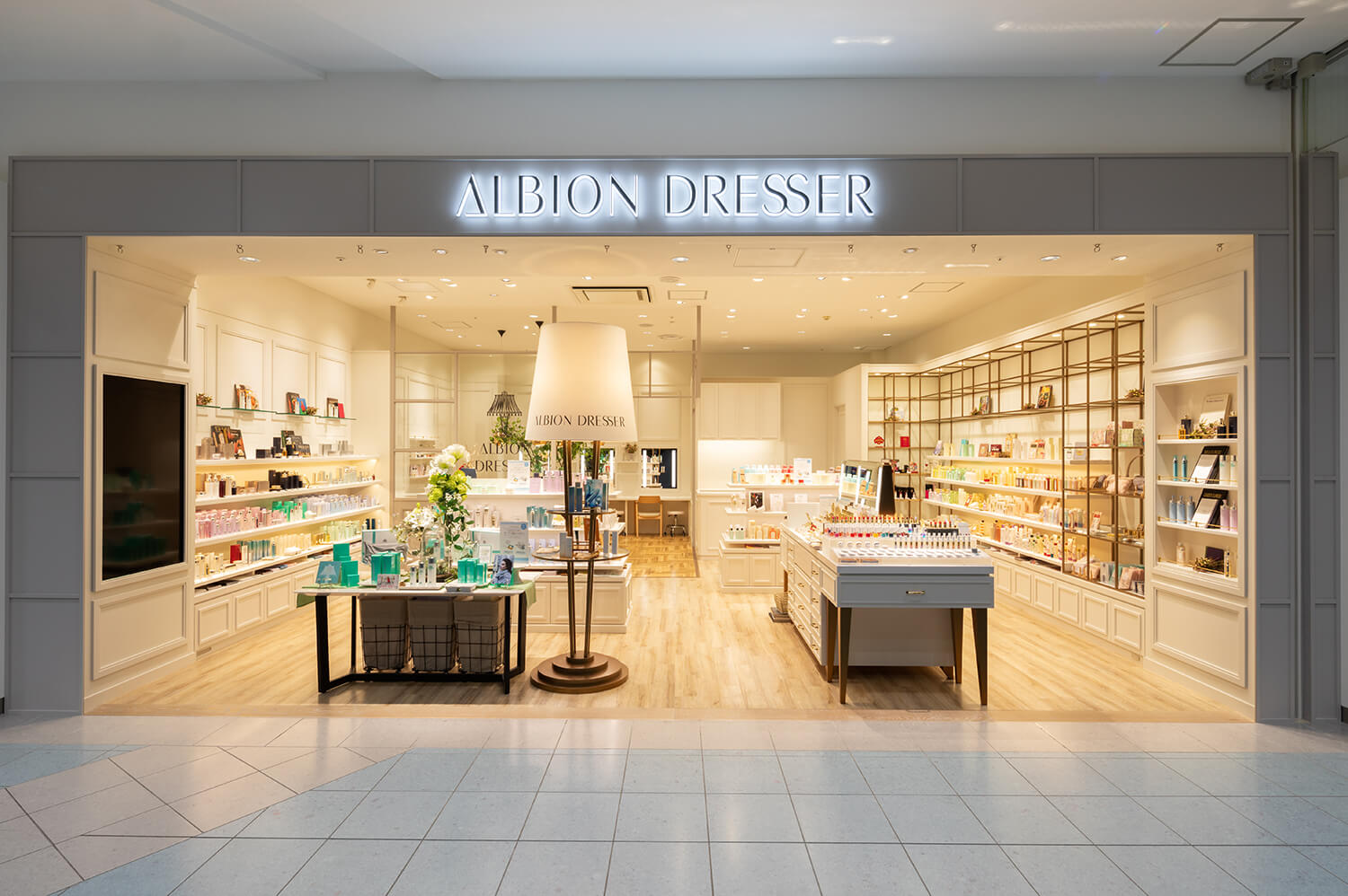 ALBION DRESSER甲子園店ファサード